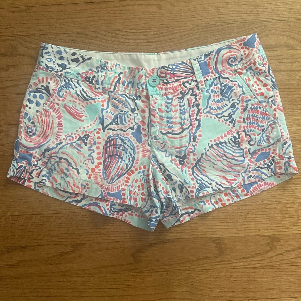 Lilly Pulitzer Walsh Shorts in Women Size 8